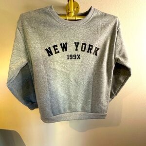 NWOT sweatshirt hoodie unisex medium grey screen print New York super soft